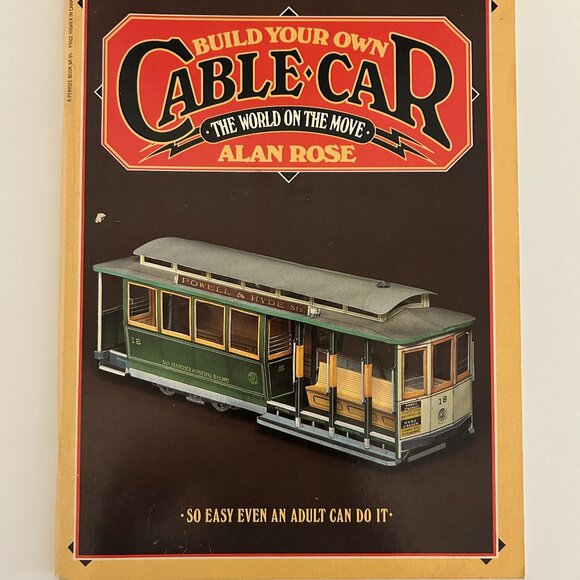 Bundle of 2 DIY project/craft/activity books - Picture 2 of 10